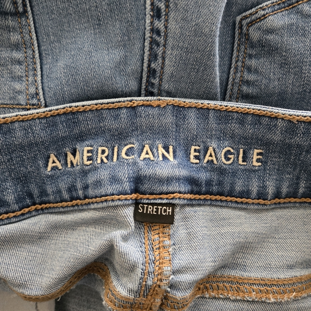 American Eagle Hi-Rise Artist Flare Jeans - Picture 8 of 13